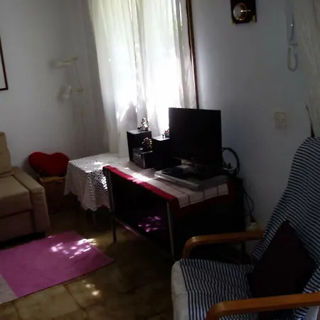 Cossis 74 Apartment *